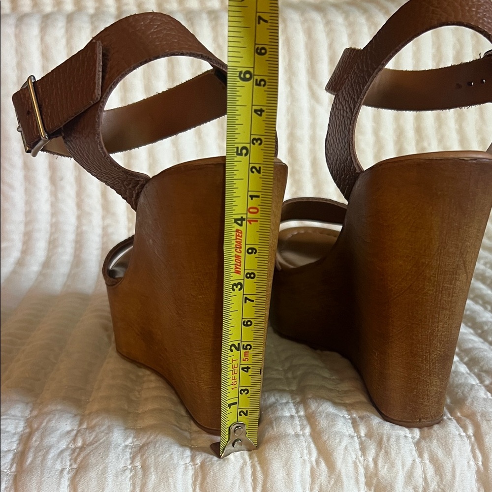 Steve Madden Belma Wedge Heel Sandal - Picture 9 of 9